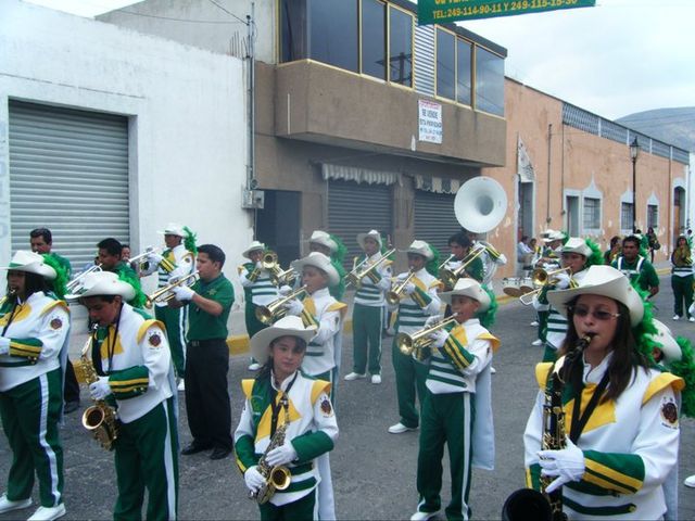 TIGRES MARCHING BAND
INSITUTO ATENAS
TECAMACHALCO-PUE